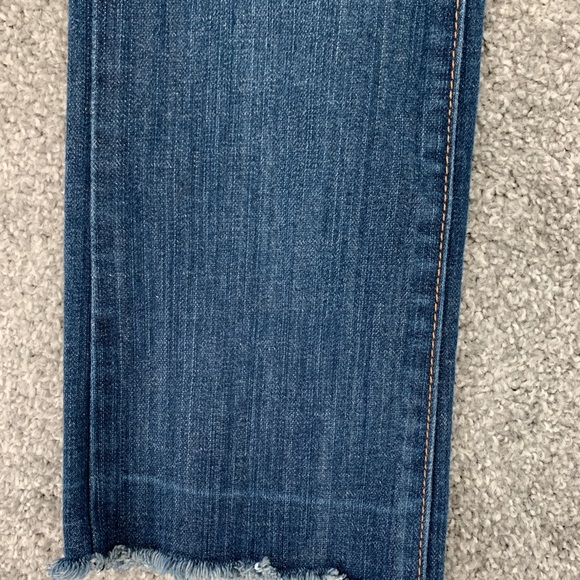 Old navy women’s diva jeans - Picture 5 of 5